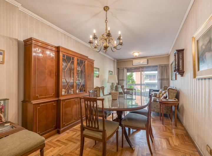 Departamento · 81m² · 5 Ambientes · 1 Cochera