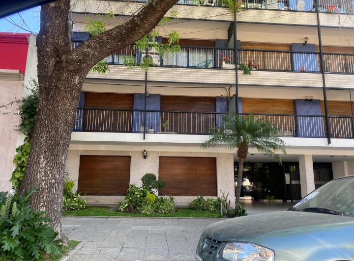 Departamento · 80m² · 3 Ambientes · 1 Cochera