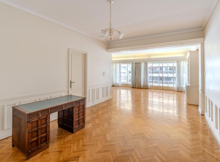 Departamento · 174m² · 4 Ambientes · 1 Cochera