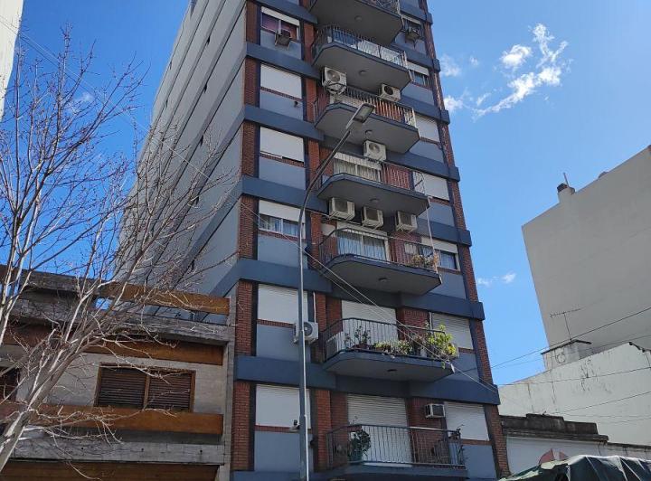 Departamento · 82m² · 4 Ambientes · 1 Cochera