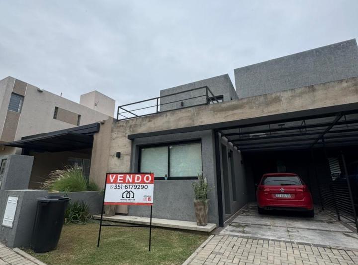 Casa · 110m² · 3 Ambientes · 1 Cochera