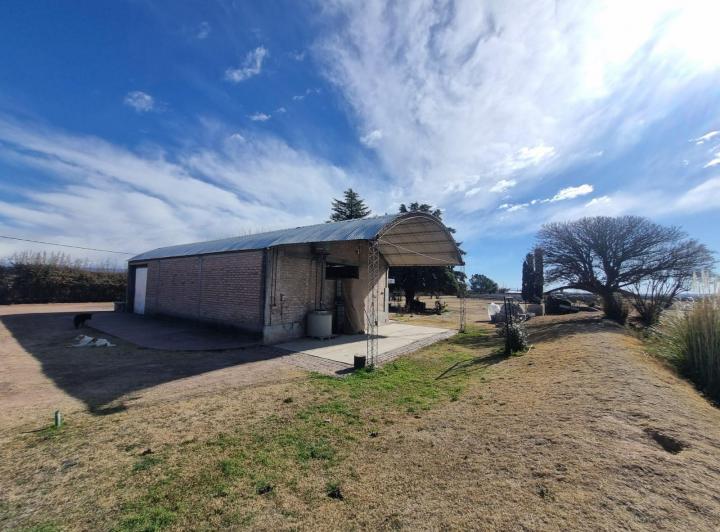 Campo · 350m² · 7 Ambientes