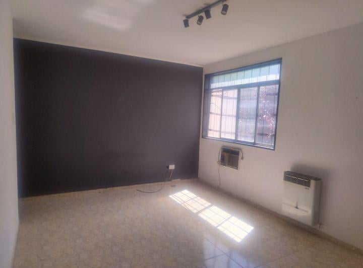 Departamento · 75m² · 5 Ambientes