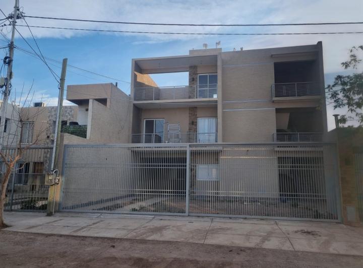 Departamento · 80m² · 3 Ambientes · 1 Cochera
