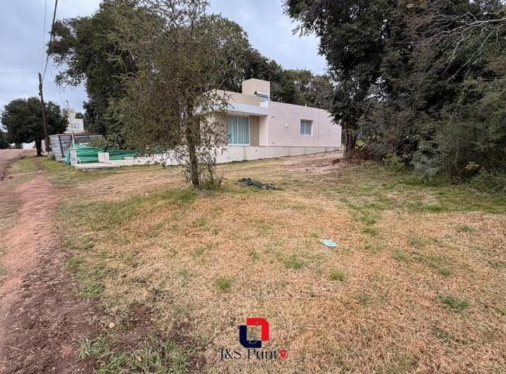Terreno · 370m²