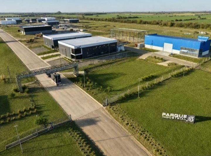 Terreno · 1299m²