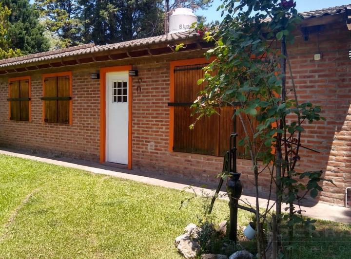 Casa · 53m² · 3 Ambientes · 2 Cocheras