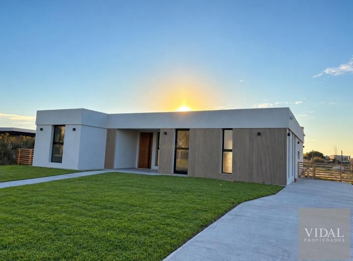 Casa · 150m² · 5 Ambientes