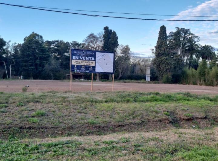 Terreno · 5200m²
