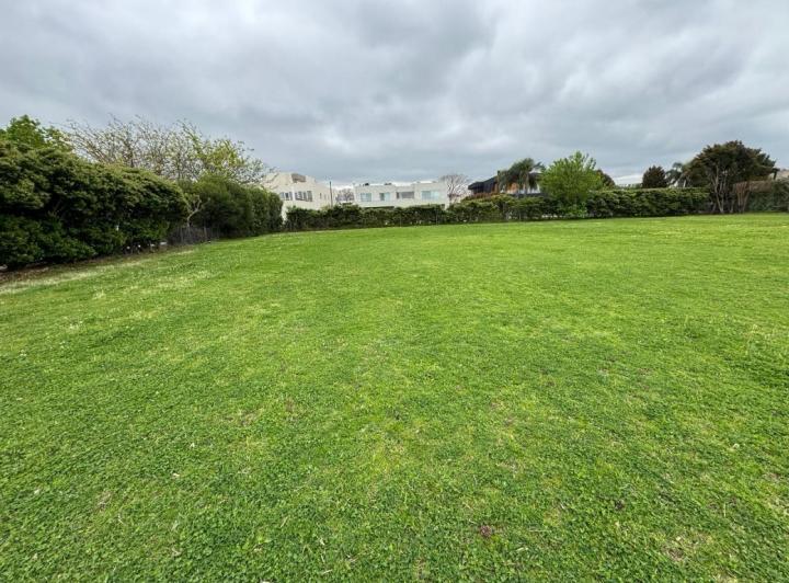 Terreno · 1229m²