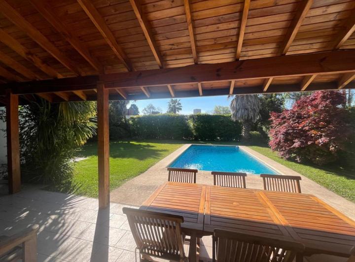 Casa · 118m² · 4 Ambientes