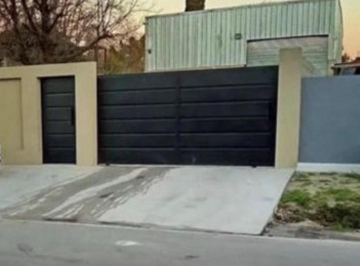 Bodega-Galpón · 200m²