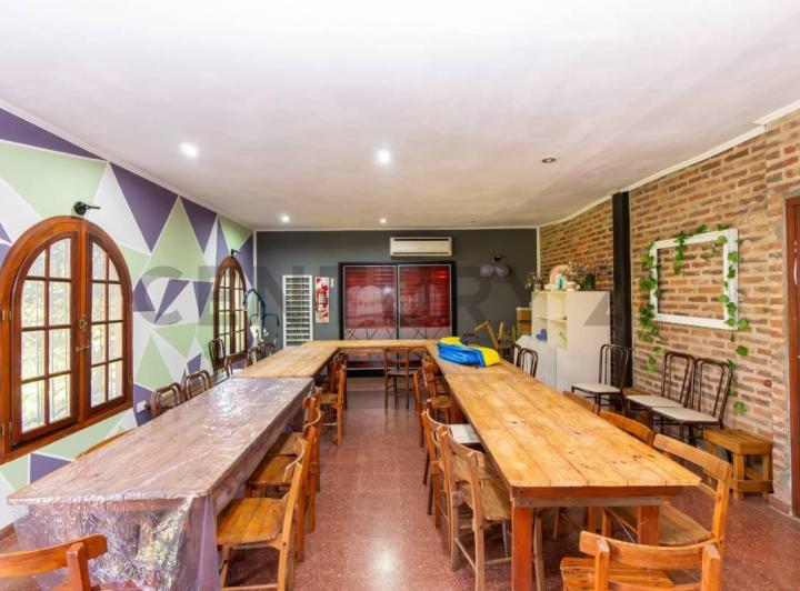 Casa · 120m² · 5 Cocheras