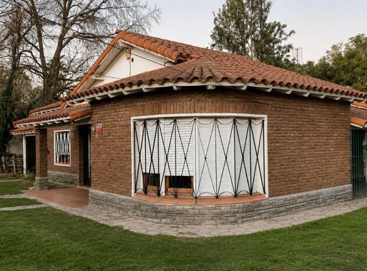 Casa · 128m² · 5 Ambientes · 1 Cochera