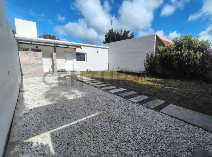 Casa · 113m² · 4 Ambientes · 1 Cochera