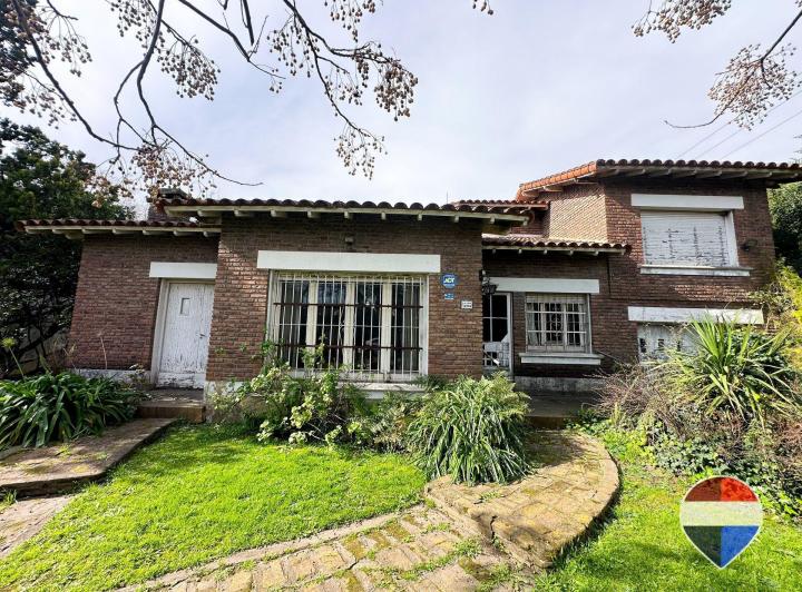 Casa · 133m² · 4 Ambientes · 1 Cochera