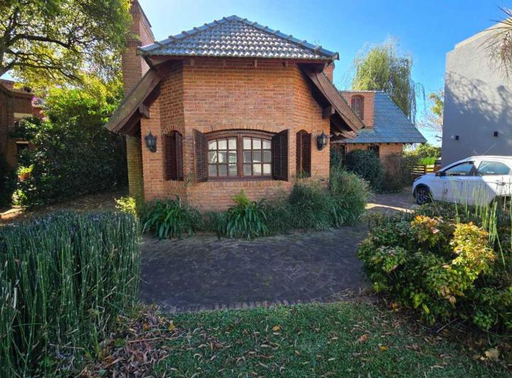 Casa · 150m² · 4 Ambientes