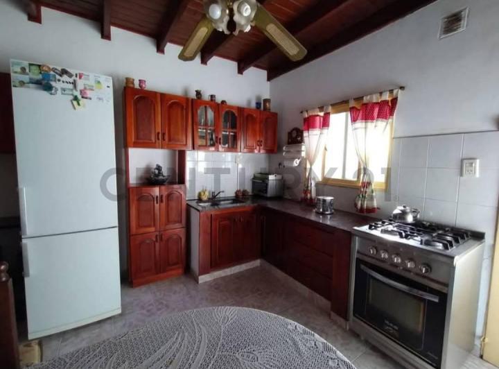 Casa · 64m² · 4 Ambientes · 1 Cochera