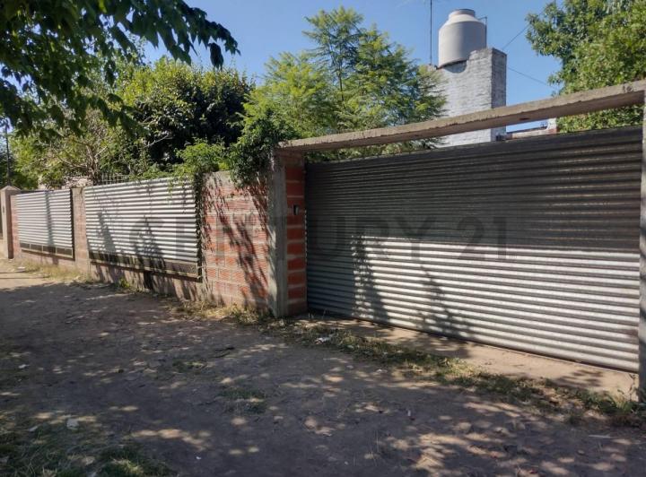 Casa · 110m² · 2 Ambientes · 2 Cocheras