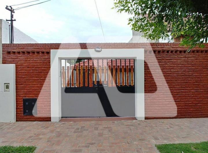 Casa · 68m² · 4 Ambientes · 1 Cochera