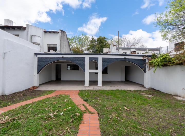 Casa · 98m² · 4 Ambientes · 1 Cochera