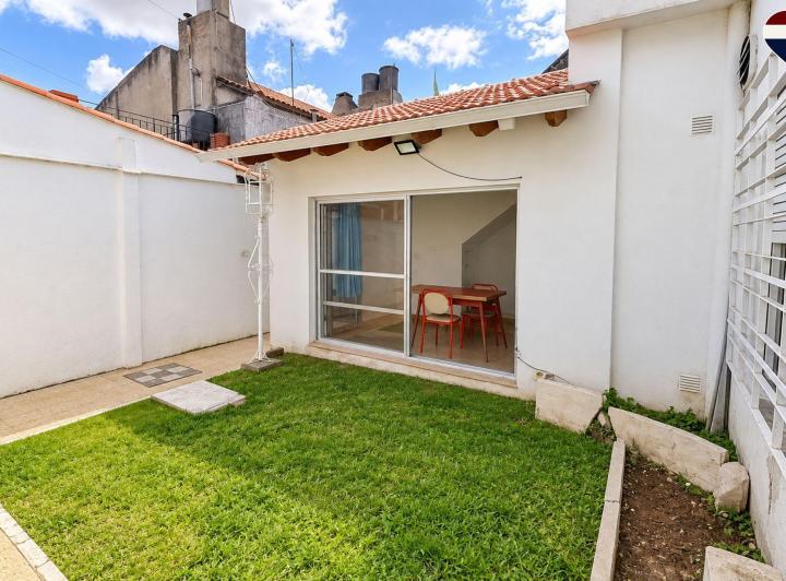 Casa · 100m² · 4 Ambientes · 1 Cochera