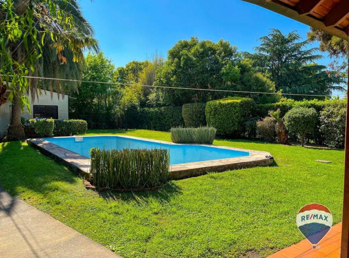 Casa · 171m² · 5 Ambientes · 1 Cochera