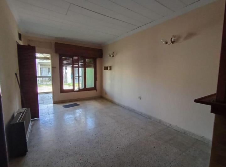 Casa · 225m² · 5 Ambientes · 1 Cochera