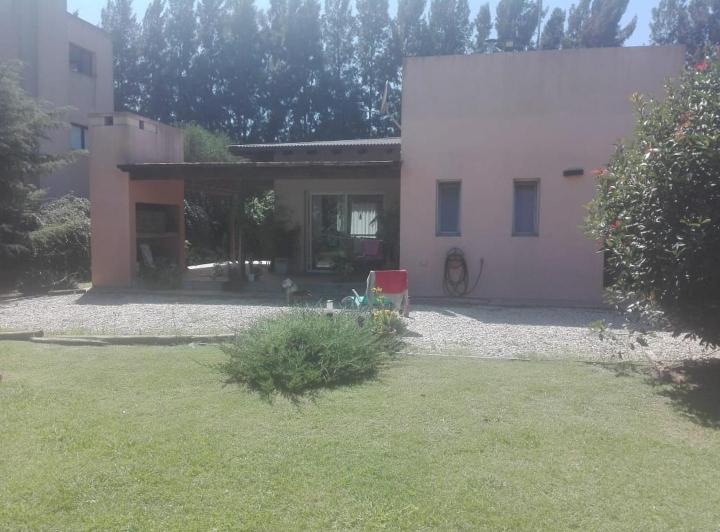 Casa · 115m² · 4 Ambientes · 2 Cocheras