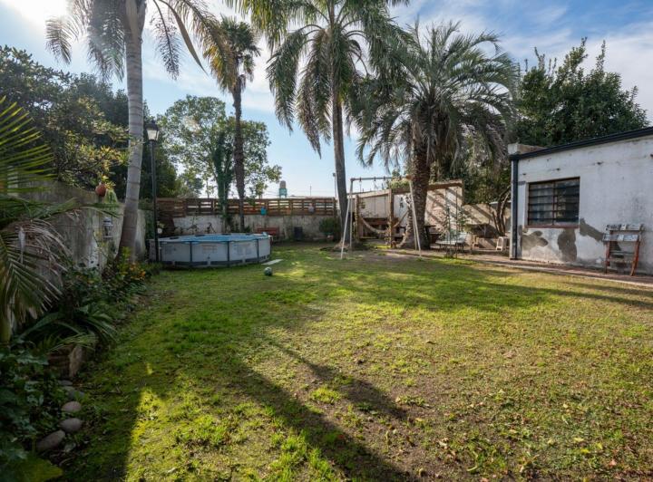 Casa · 103m² · 4 Ambientes · 1 Cochera