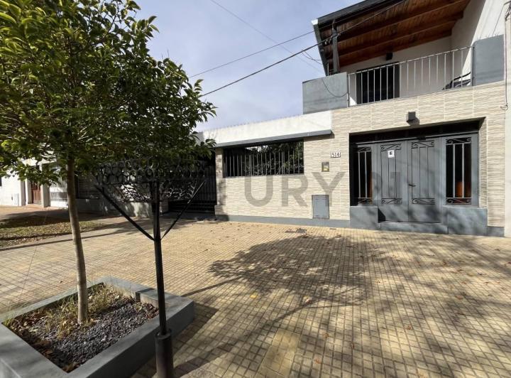 Casa · 66m² · 3 Ambientes · 1 Cochera