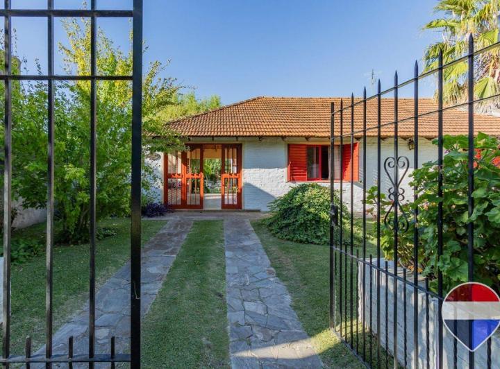 Casa · 117m² · 3 Ambientes · 1 Cochera