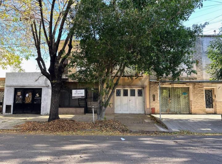 Casa · 150m² · 5 Ambientes · 1 Cochera