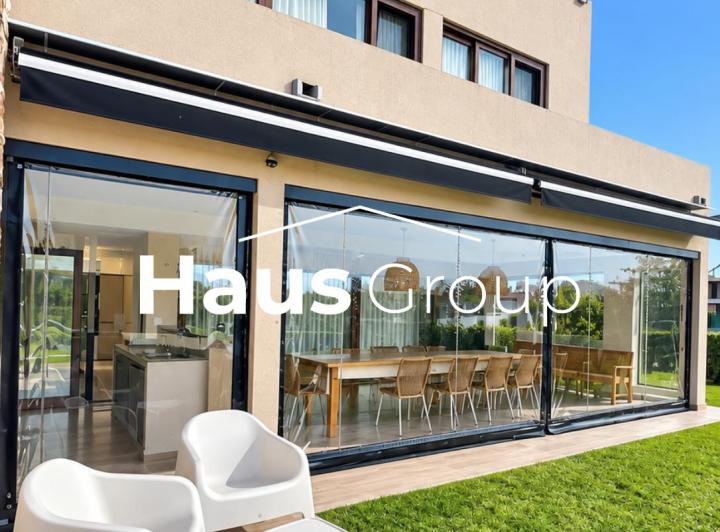 Casa · 290m² · 6 Ambientes · 2 Cocheras