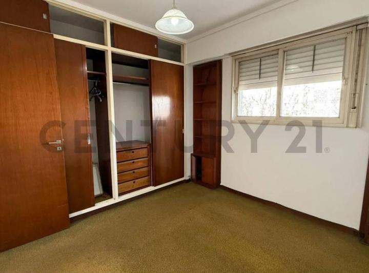 Departamento · 77m² · 5 Ambientes