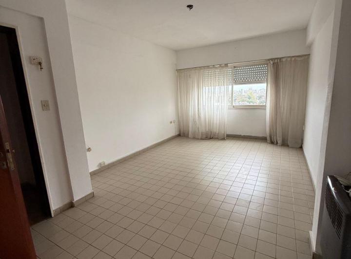 Departamento · 50m² · 3 Ambientes · 1 Cochera