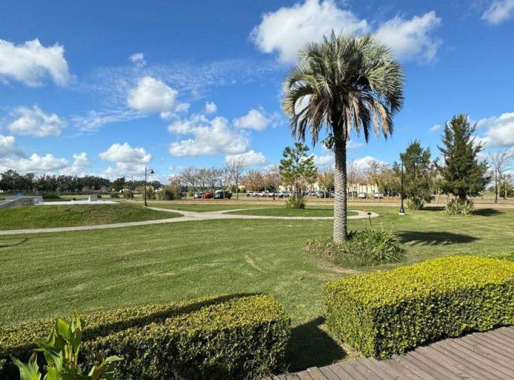 Terreno · 1978m²