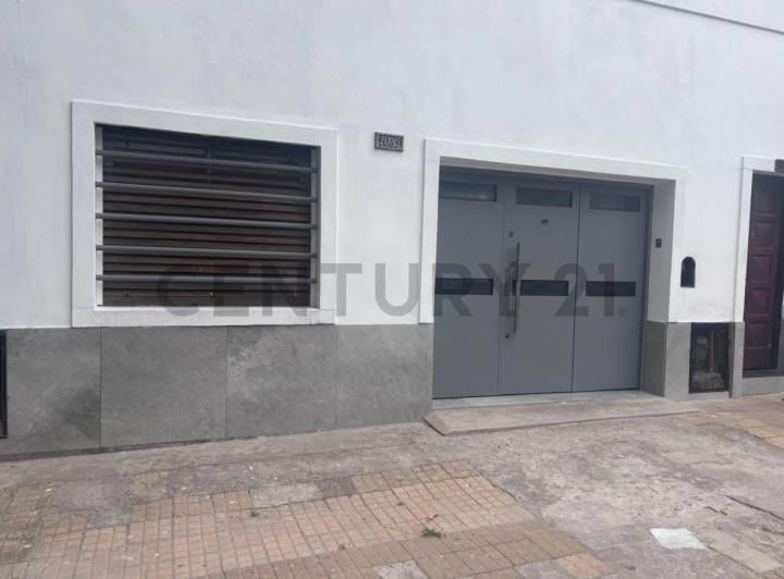 PH · 115m² · 4 Ambientes · 1 Cochera