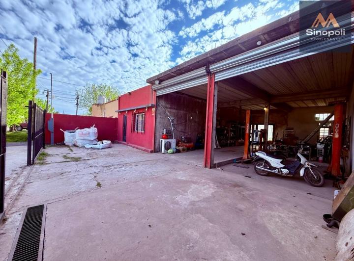 Local comercial · 65m² · 3 Ambientes · 5 Cocheras