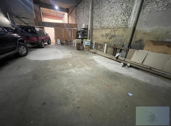 Depósito · 216m² · 2 Ambientes