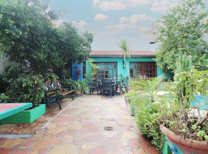 Casa · 170m² · 4 Ambientes · 1 Cochera