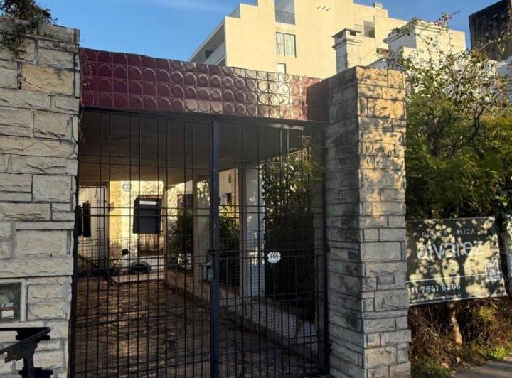 Casa · 150m² · 4 Ambientes · 1 Cochera