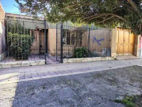 Casa en Venta en El Plumerillo, Las Heras