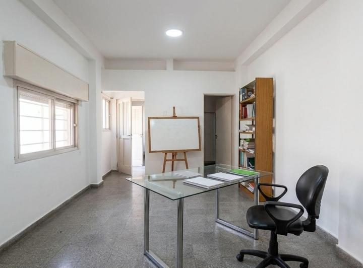Casa · 200m² · 5 Ambientes · 1 Cochera