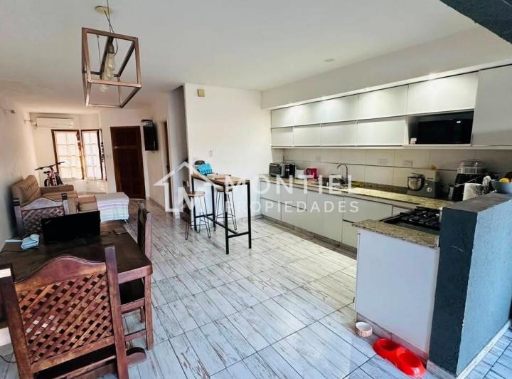 Casa · 80m² · 4 Ambientes