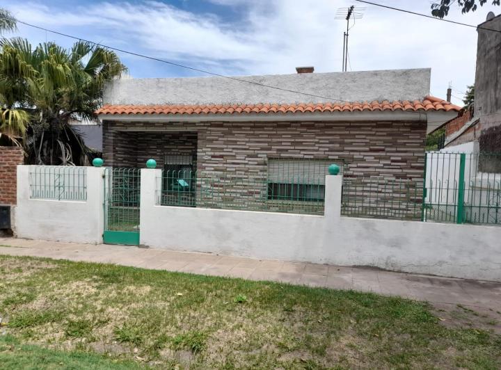 Casa · 100m² · 3 Dormitorios