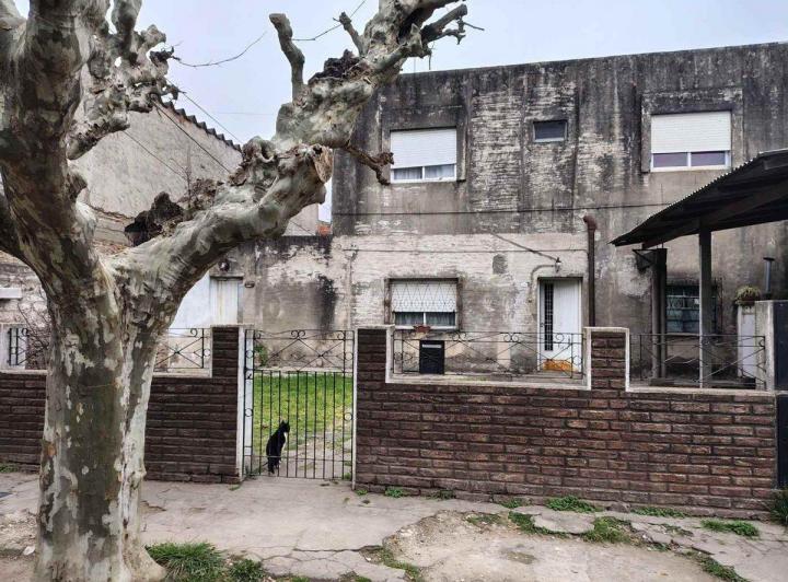 Casa · 148m² · 6 Ambientes · 1 Cochera