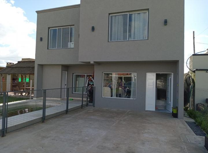 Casa · 135m² · 5 Ambientes · 1 Cochera