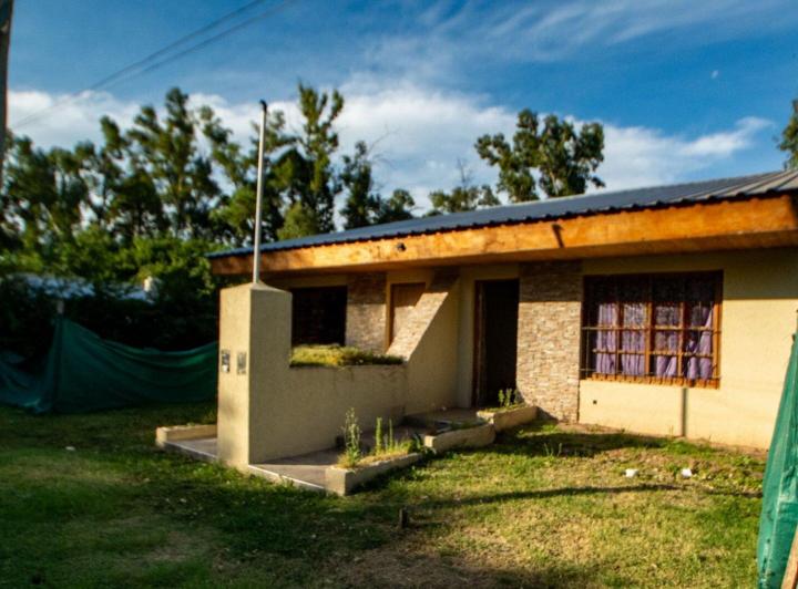 Casa · 200m² · 5 Ambientes · 2 Cocheras