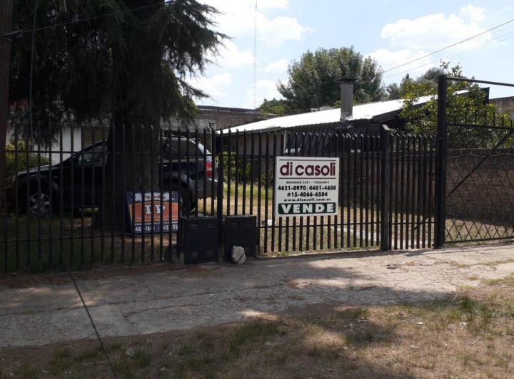 Casa · 120m² · 3 Dormitorios · 10 Cocheras